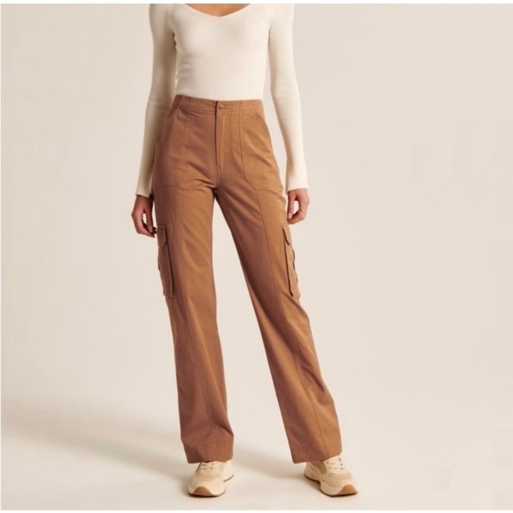 Abercrombie & Fitch High Rise Relaxed Cargo Pants Straight Leg Womens Size 6/28 - Picture 1 of 11